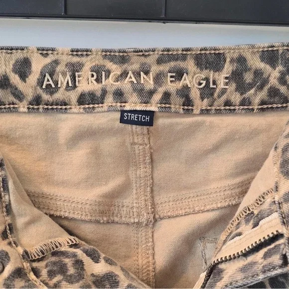 American Eagle Outfitters Leopard Print Jean Shorts - Picture 2 of 5